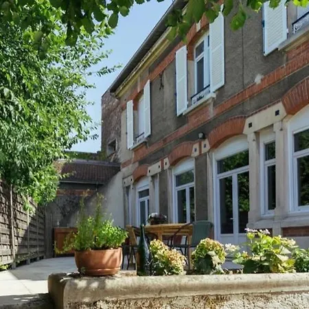 Le Clos Maison 3 Avec Extérieur Et Parking Centre *