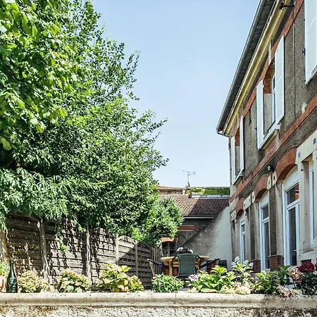 Le Clos Maison 3 Avec Exterieur Et Parking Centre Epernay