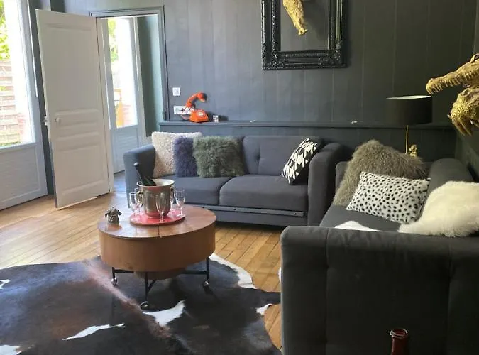 Le Clos Maison 3 Avec Exterieur Et Parking Centre Holiday home *