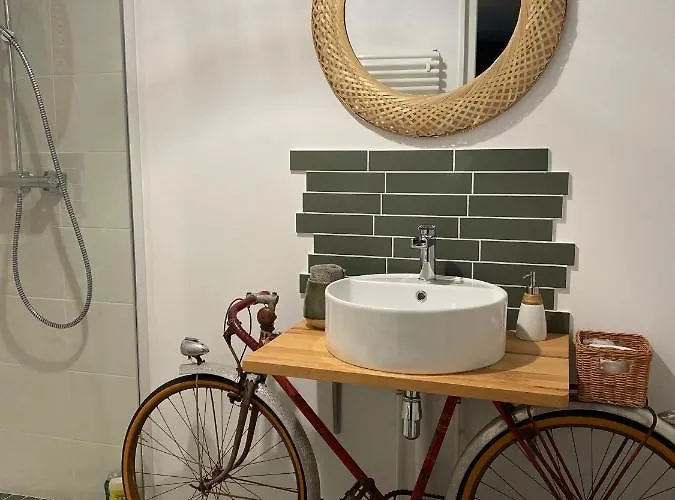 Le Clos Maison 3 Avec Exterieur Et Parking Centre Holiday home Epernay